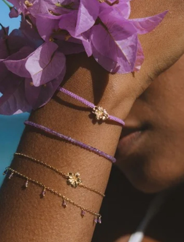  Bracelets 